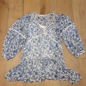 Altard State Blue And White Floral Tunic Size Medium